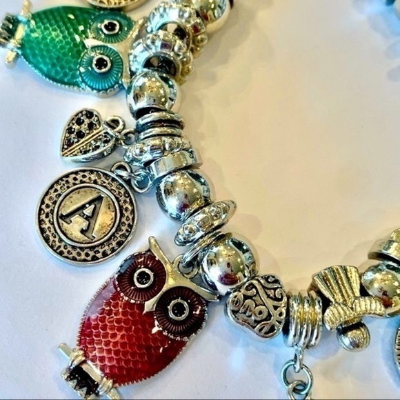 Owl charm FAITH silver tone bead bracelet - Picture 3 of 9